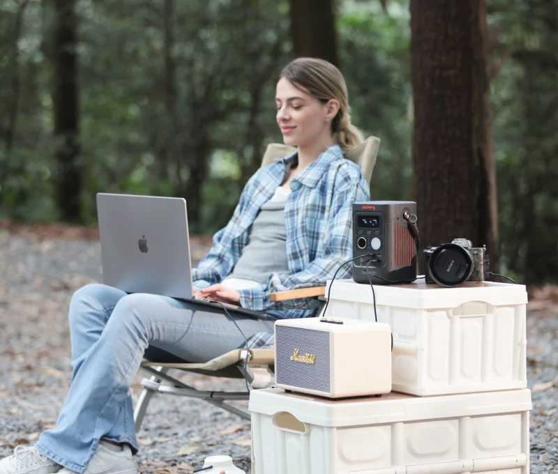 Jackery Explorer 300D station électrique portable - Image 8